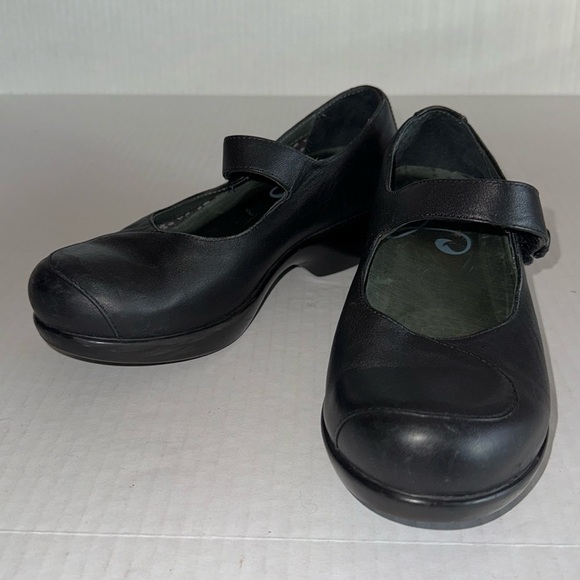 Dansko Abby Black Mary Jane Clogs - Picture 1 of 12